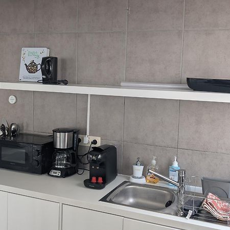 Appartement Spacieux Avec Parking Et Terrasse De Panne Dış mekan fotoğraf